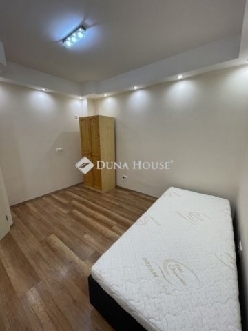 Eladó téglalakás, Monoron 55 M Ft, 2 szobás