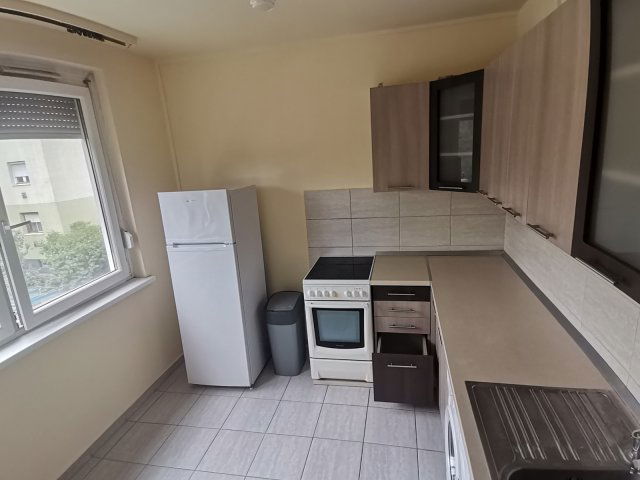 Kiadó téglalakás, albérlet, Nyíregyházán 130 E Ft / hó
