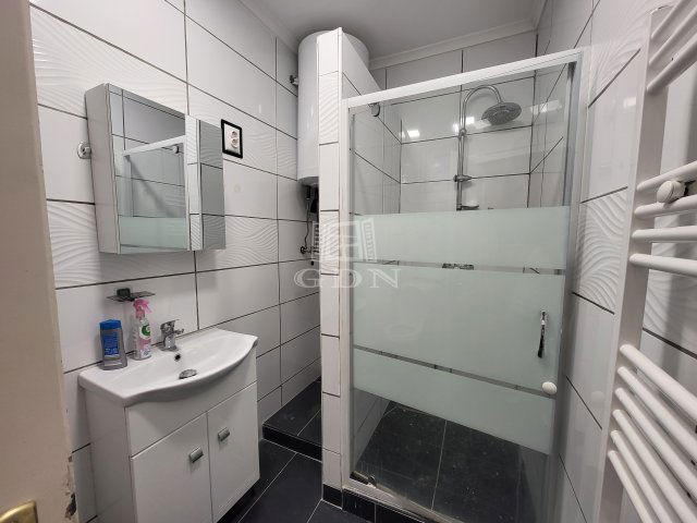 Eladó családi ház, Szombathelyen 38.5 M Ft, 3 szobás