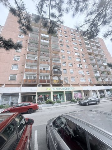 Eladó panellakás, Győrött 51.99 M Ft, 2 szobás