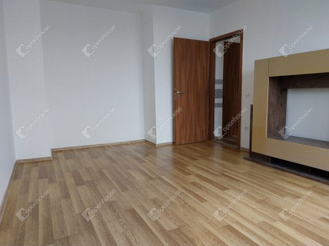 Eladó téglalakás, Szombathelyen 41.6 M Ft, 2 szobás