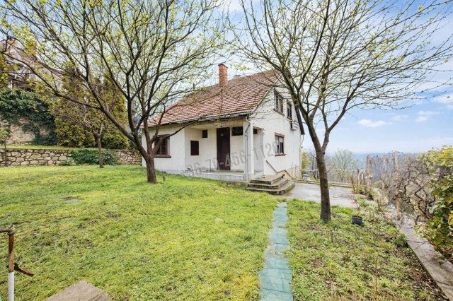 Eladó családi ház, Budapesten, II. kerületben 169 M Ft, 4 szobás