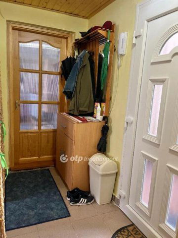 Eladó téglalakás, Pécsett 47.9 M Ft, 2 szobás