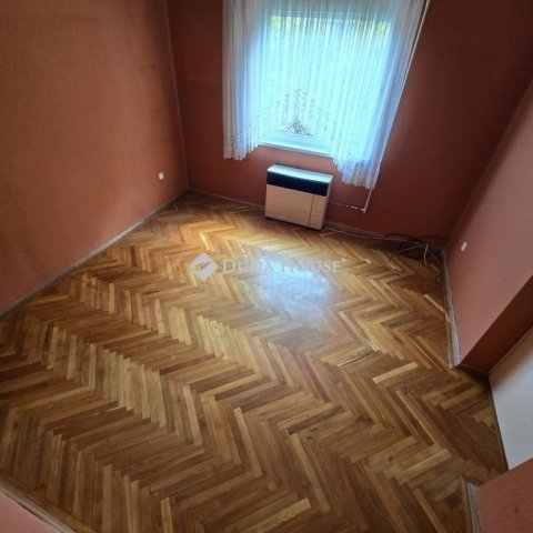 Eladó téglalakás, Nagykőrösön 34.99 M Ft, 2 szobás