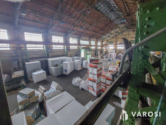 Eladó ipari ingatlan, Budapesten, XXI. kerületben 430 M Ft