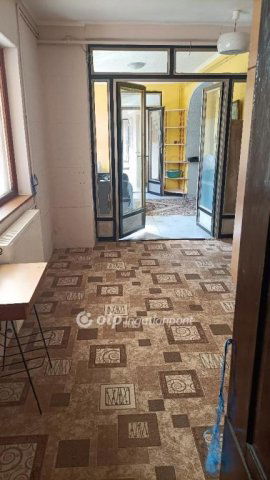 Eladó családi ház, Nagybajomban 22.5 M Ft, 4 szobás