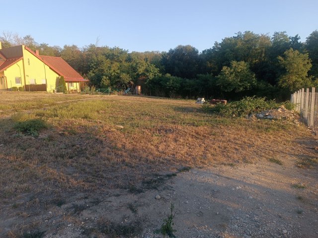 Eladó telek, Ajkán 8.7 M Ft / költözzbe.hu
