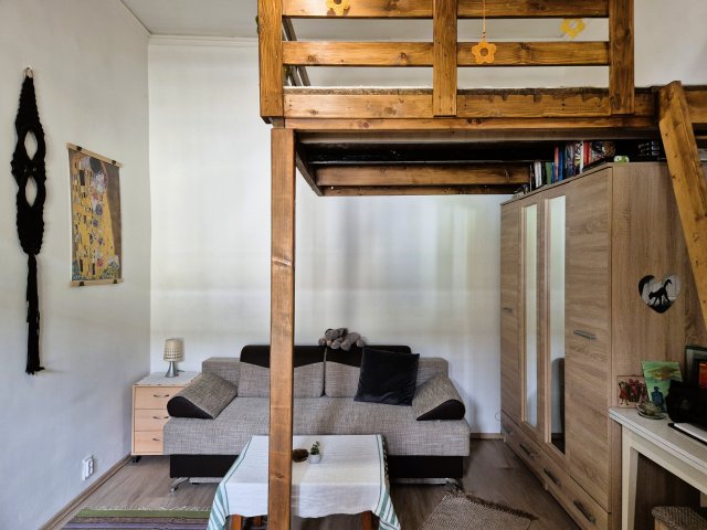 Kiadó téglalakás, albérlet, VII. kerületben, Hernád utcában