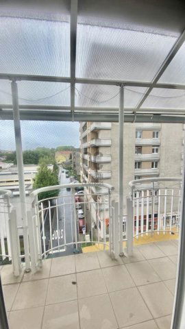 Eladó téglalakás, Zalaegerszegen 39.99 M Ft, 3 szobás