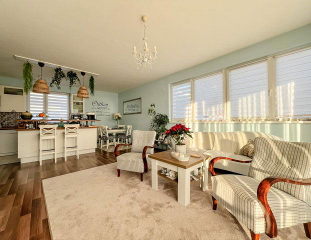 Eladó téglalakás, Tatabányán 89.9 M Ft, 2+1 szobás