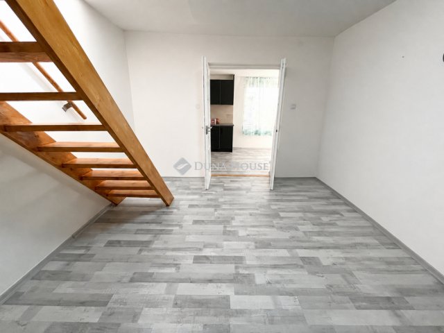 Eladó téglalakás, Budapesten, XX. kerületben 34.9 M Ft, 3 szobás