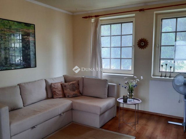 Eladó családi ház, Fonyódon 96 M Ft, 5 szobás