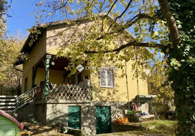 Eladó családi ház, Pomázon 76 M Ft, 3 szobás