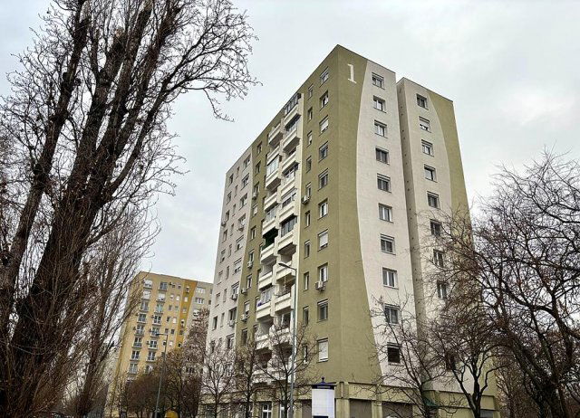 Eladó panellakás, Budapesten, III. kerületben 63.5 M Ft, 2 szobás