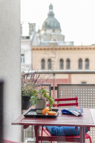 Kiadó téglalakás, albérlet, VI. kerületben, Paulay Ede utcában