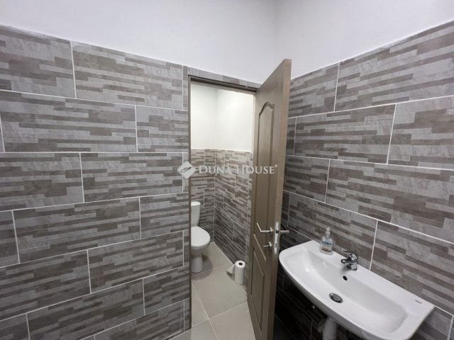 Eladó családi ház, Budapesten, XIX. kerületben 72 M Ft
