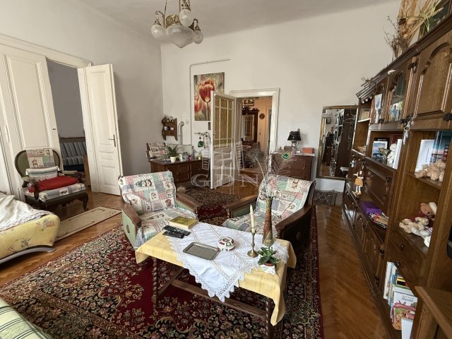 Eladó téglalakás, Szegeden 105.6 M Ft, 3+1 szobás