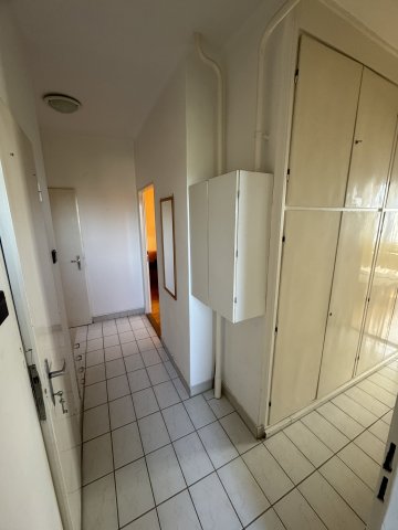 Eladó téglalakás, Veszprémben 49 M Ft, 2 szobás