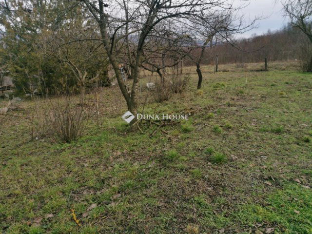 Eladó telek, Tatán 6.7 M Ft / költözzbe.hu