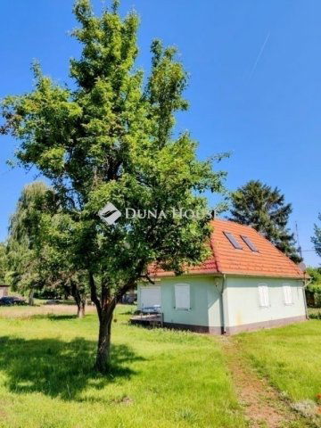 Eladó családi ház, Kecskeméten 59.9 M Ft, 3 szobás
