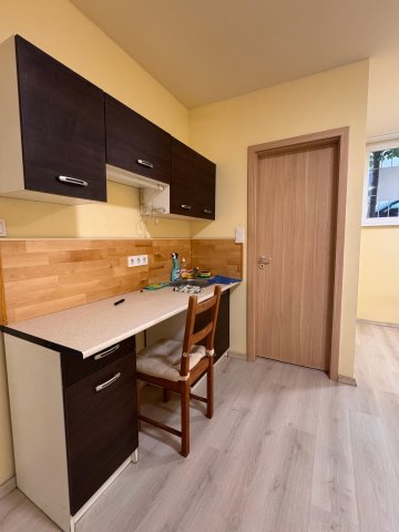 Eladó ipari ingatlan, Budapesten, III. kerületben 30.99 M Ft
