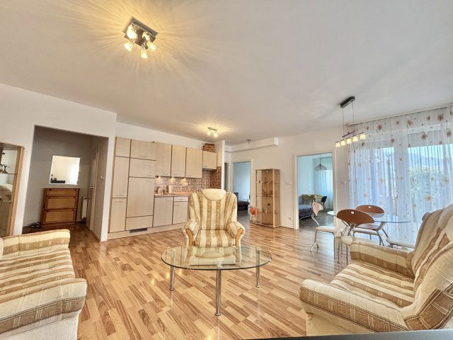 Kiadó téglalakás, albérlet, Ürömön, Tücsök közben