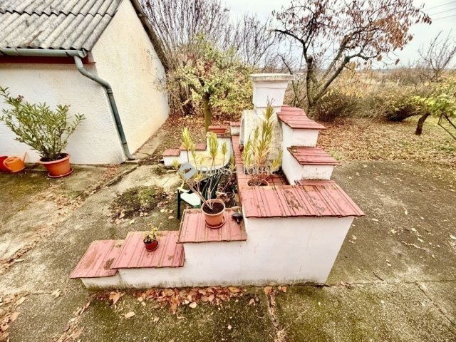 Eladó családi ház, Fóton 110 M Ft, 5 szobás