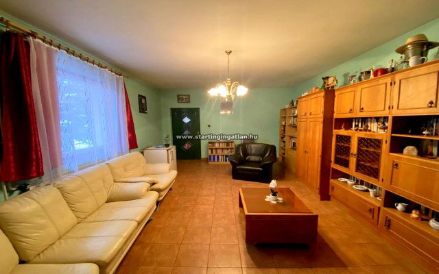 Eladó családi ház, XV. kerületben, Bercsényi Miklós utcában