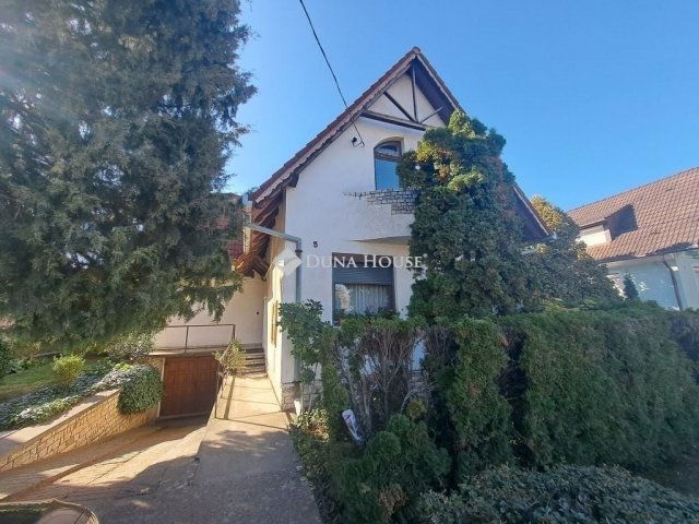 Eladó családi ház, Bólyban 85 M Ft, 5 szobás