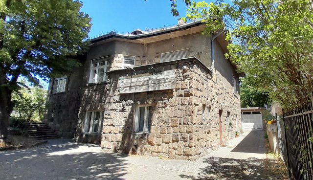 Eladó családi ház, Budapesten, XI. kerületben 398.292 M Ft