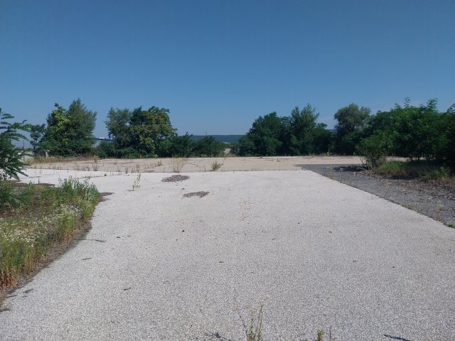 Eladó ipari ingatlan, Tatabányán 505.46 M Ft, 67 szobás
