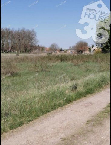 Eladó telek, Kecskeméten 21 M Ft / költözzbe.hu