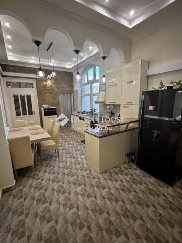 Eladó családi ház, Debrecenben 86 M Ft, 4 szobás