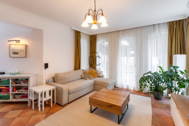 Eladó családi ház, Nagykovácsiban 179 M Ft, 4 szobás