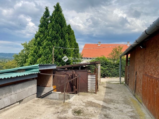 Eladó családi ház, Dunabogdányban 74.9 M Ft, 3 szobás