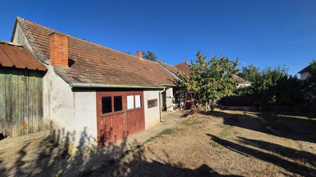 Eladó családi ház, Bejcgyertyánosban 18.6 M Ft, 3 szobás