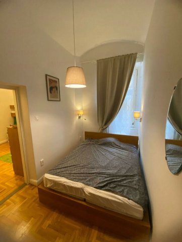 Kiadó téglalakás, albérlet, V. kerületben, Képíró utcában