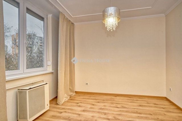 Eladó téglalakás, Budapesten, XVIII. kerületben 64.9 M Ft