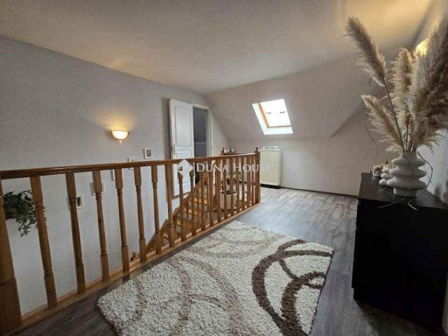 Eladó családi ház, Zsombón, Szatymazi úton 140 M Ft, 5 szobás