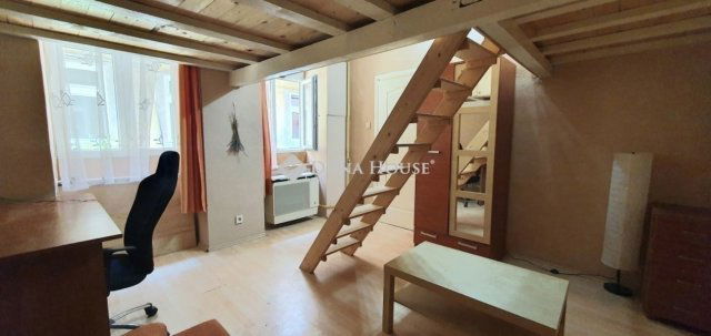 Eladó téglalakás, Budapesten, VII. kerületben 45 M Ft, 2 szobás