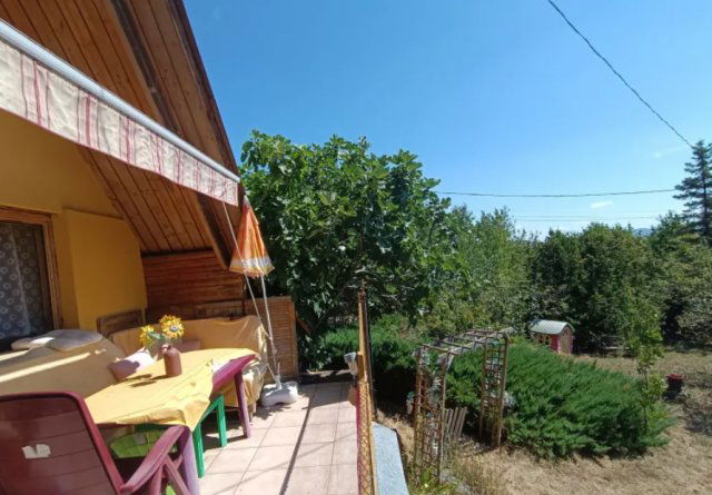 Eladó családi ház, Pilisszántón 31 M Ft, 1+2 szobás