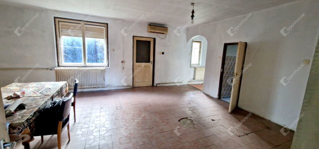 Eladó családi ház, Miskolcon 54.9 M Ft, 5 szobás