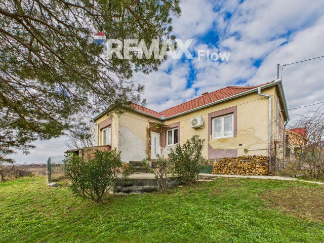 Eladó családi ház, Kővágószőlősön 45.9 M Ft, 2 szobás