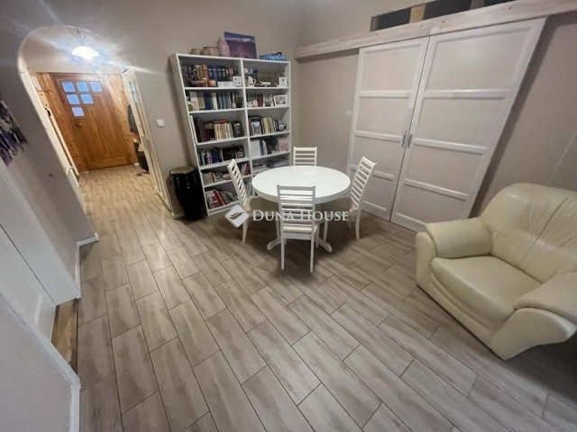 Eladó családi ház, Monoron 105 M Ft, 4 szobás