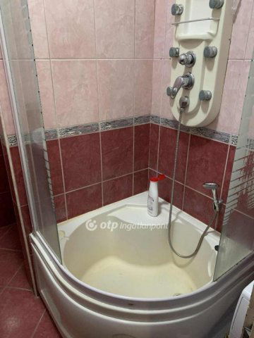 Eladó ikerház, Budapesten, XVIII. kerületben 99.9 M Ft