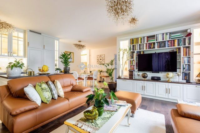 Eladó téglalakás, Budapesten, XII. kerületben 400 M Ft, 4 szobás