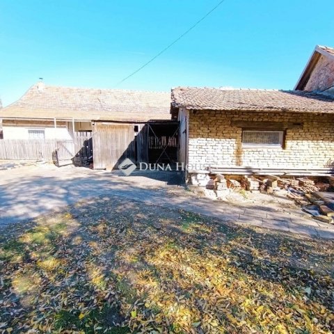 Eladó mezogazdasagi ingatlan, Röszkén 26.5 M Ft, 4 szobás