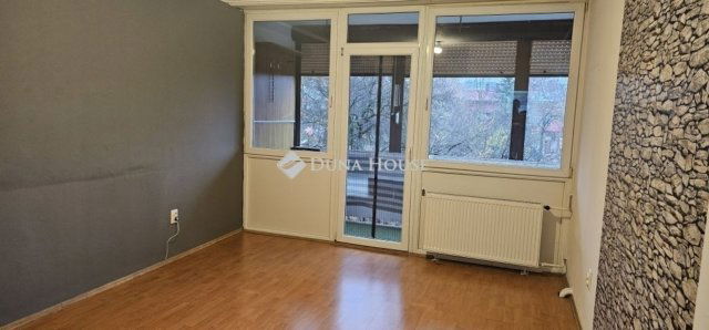 Eladó panellakás, Budapesten, XVI. kerületben 67.1 M Ft, 2 szobás