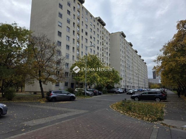 Eladó panellakás, Budapesten, X. kerületben 75.9 M Ft, 2+2 szobás