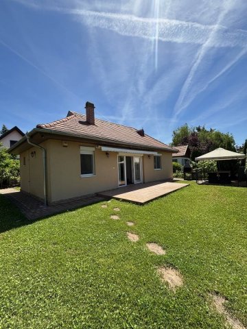 Eladó családi ház, Zamárdiban 149 M Ft, 4 szobás